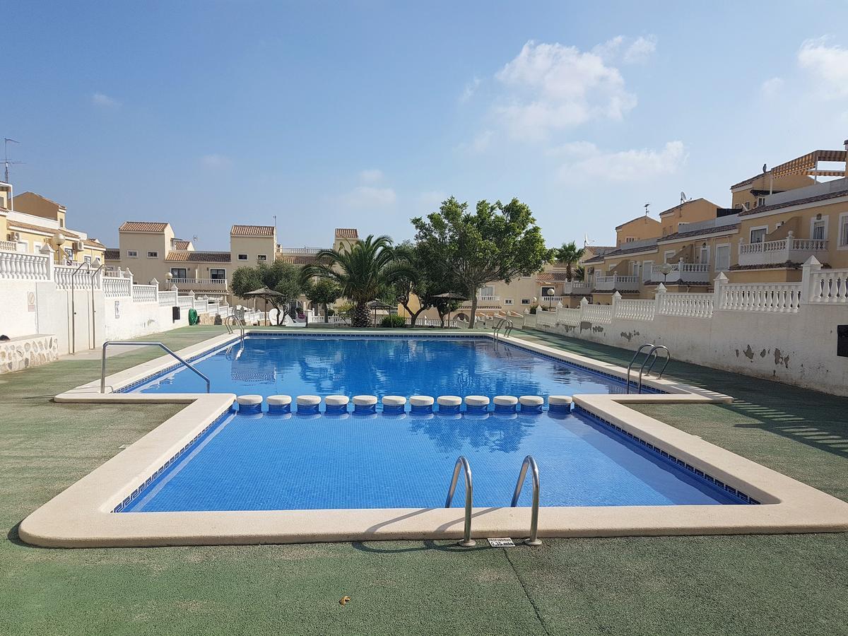 Globus Gran Alacant Villa Santa Pola Kültér fotó